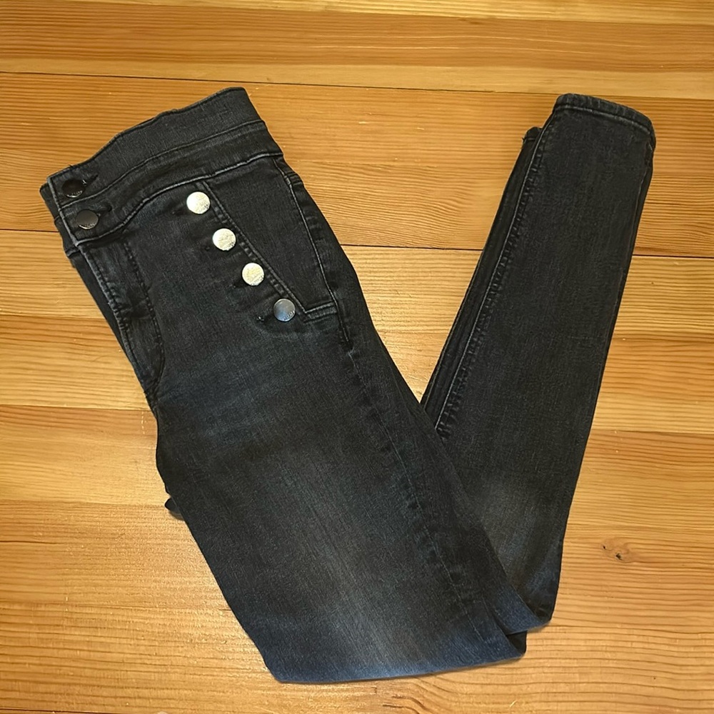 Women’s Express Super High Rise Legging Jeans